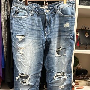 KanCan Distressed Blue Jeans for Women